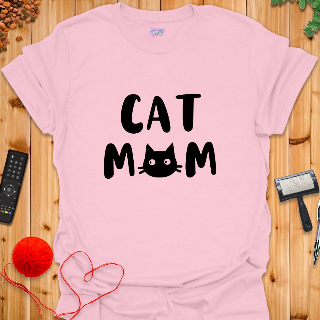 Cat Mom T-Shirt - T-Shirt - TrafTy Shirts